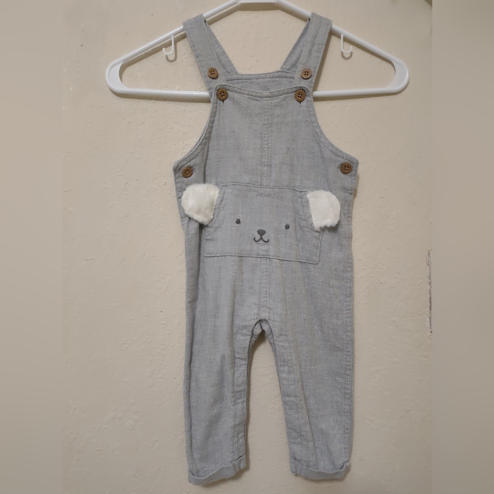 Adorable Gray Kids Overalls with Bear Pocket
